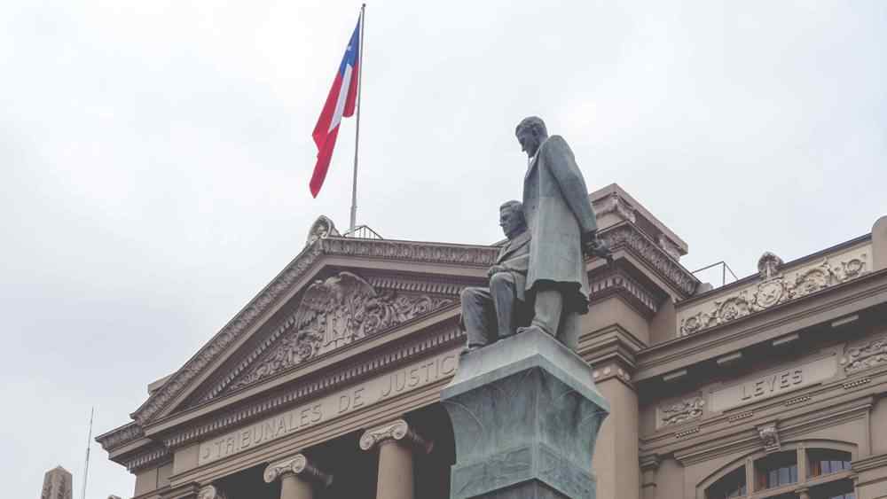 Chilean Court Orders Banks to Re-Open Cryptocurrency Exchange Accounts