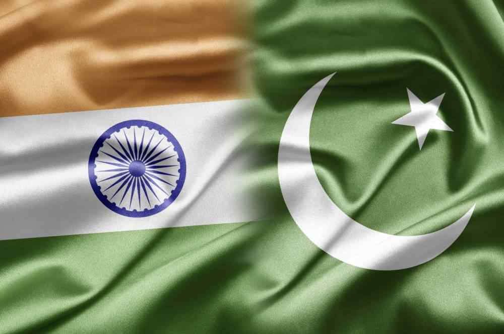 Pakistani and Indian Banks are Stepping Back From Crypto