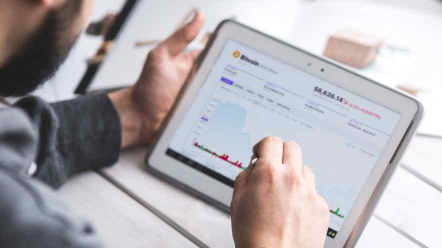 The Cryptocurrency Market is Flat, But Technicals Look Favorable