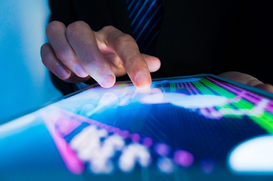 Altcoins Outperform as BTC Struggles at $4,000, ADA, ONT, RVN Mar. 25