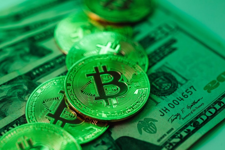 How Many People Use Cryptocurrency to Gamble Online?