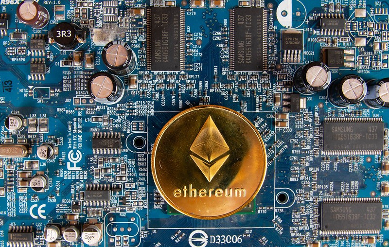 Ethereum Struggles with Broader Bearish Market, BNB, XDC, USDD, Dec. 19