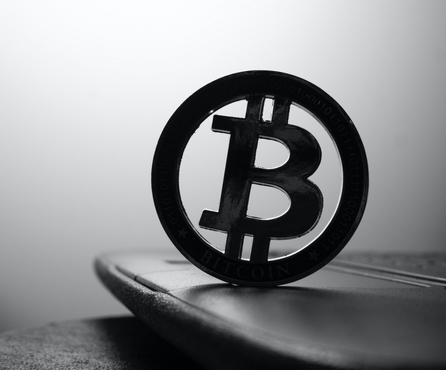 Bitcoin Turns Bearish as Risk Assets Dip on Middle East War, BNB, XRP, DOGE, Oct.9