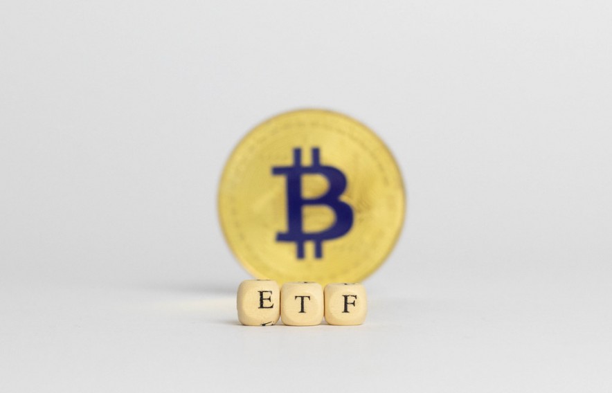 Navigating the Convergence: ETFs and Bitcoin Explained
