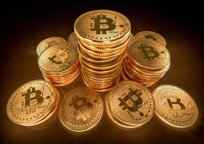 Trump Orders Crypto Reserve, But Won’t Immediately Buy New Funds